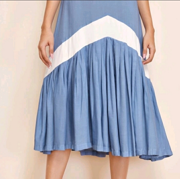 NEW Color Block Long Smock Dress - Picture 4 of 7